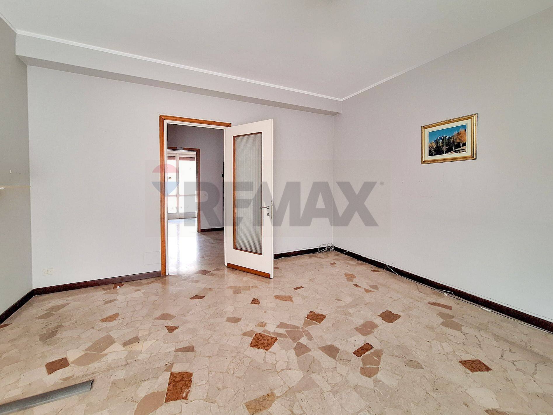 Stanza vuota - Three-room apartment Via Statuto
41, Gallarate - photo 3