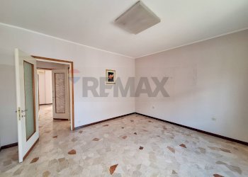 Stanza vuota - Three-room apartment Via Statuto
 
41, Gallarate - photo 10