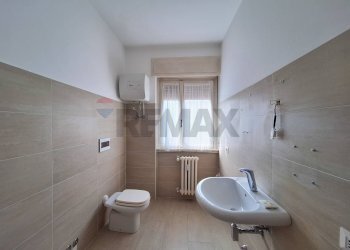 Bagno - Three-room apartment Via Statuto
 
41, Gallarate - photo 18