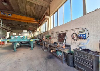 Terrazza - Capannone VIA SONDRIO, ANGOLO VIA VARESE, Solbiate Olona - foto 10