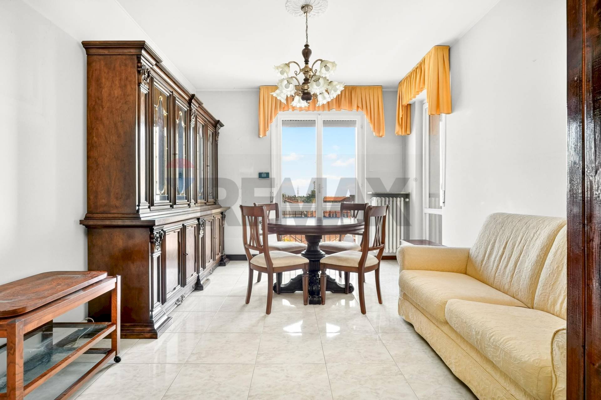 Sala da pranzo - Three-room apartment Via Tito Minniti
 
152, Cislago - photo 1