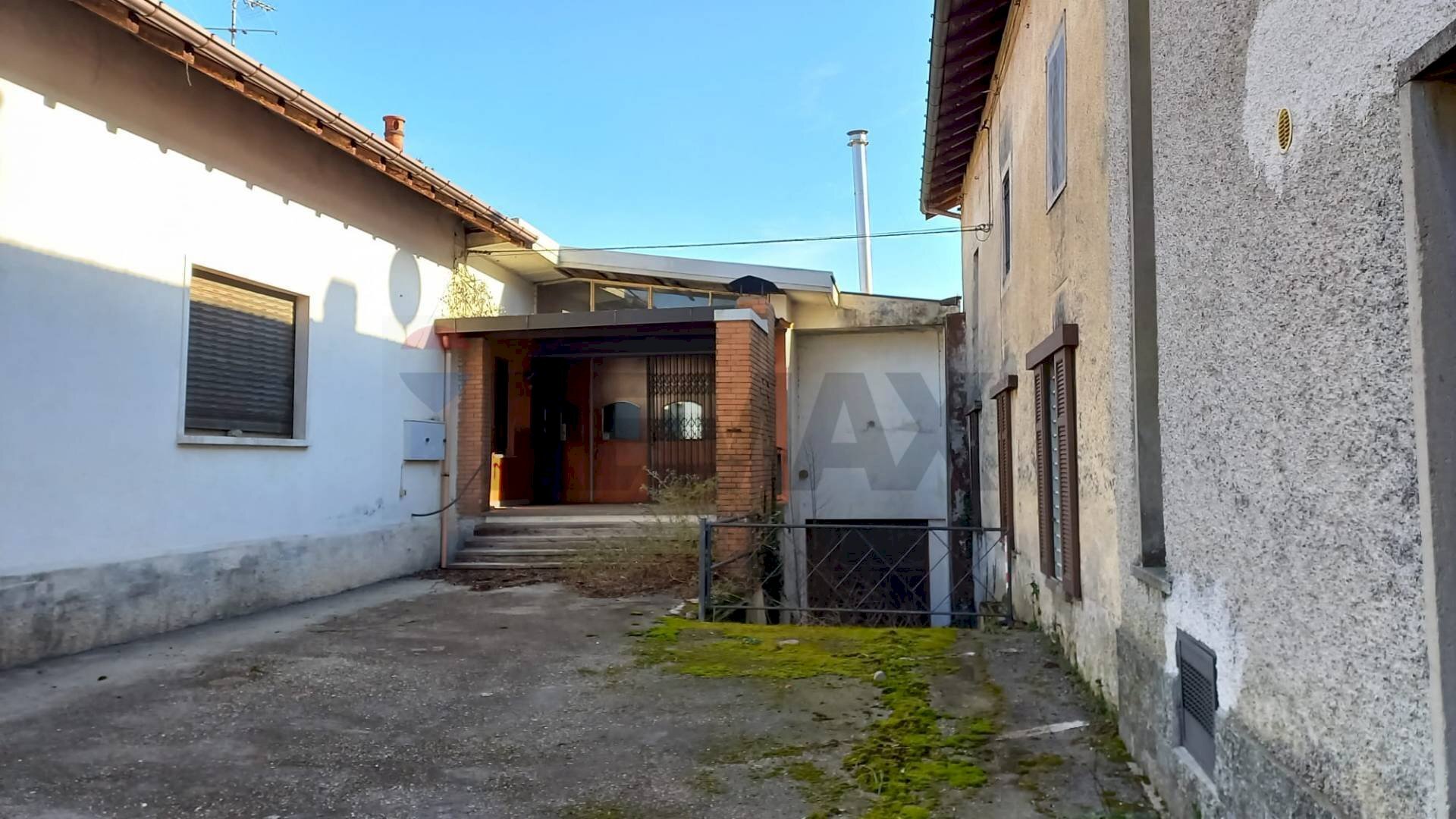 Casa all\'aperto - Locale Commerciale Vergiate - foto 2