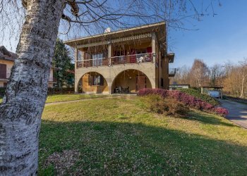 Casa all\'aperto - Casa indipendente Via XXV Aprile
 
4, Albizzate - foto 1