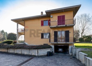 Casa all\'aperto - Casa indipendente Via XXV Aprile
 
4, Albizzate - foto 7
