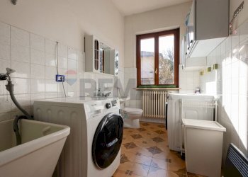 Lavanderia - Casa indipendente Via XXV Aprile
 
4, Albizzate - foto 21