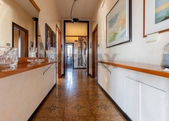 Hall / corridoio - Casa indipendente Via XXV Aprile
 
4, Albizzate - foto 24