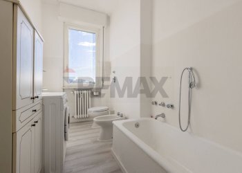 Bagno - Two-room apartment VIA MAMELI
 
18, Magnago - photo 17