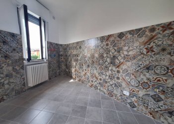 Stanza vuota - Appartamento VIA BIANCHI GIACOMO
 
43, Tradate - foto 3