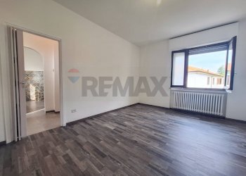 Stanza vuota - Appartamento VIA BIANCHI GIACOMO
 
43, Tradate - foto 5