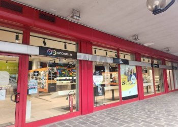 Edificio all\'aperto - Commercial Premises Via Raffaello Sanzio
 
2, Gallarate - photo 6