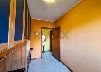 Hall / corridoio - Trilocale Fagnano Olona - foto 12