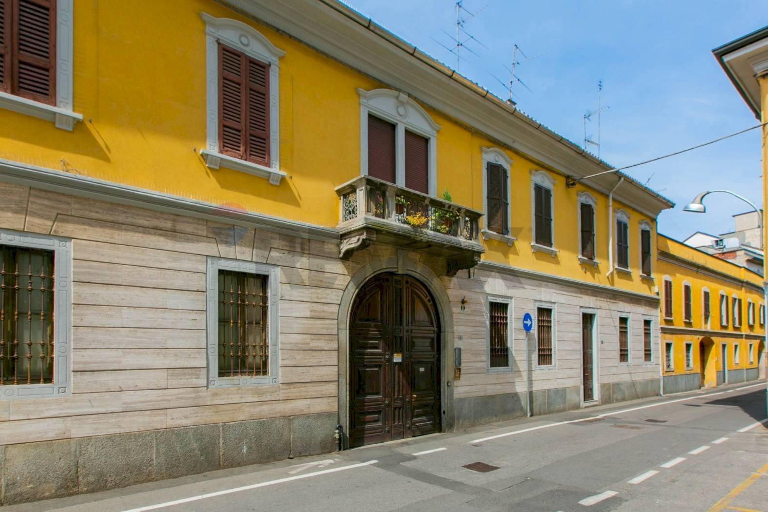 Edificio all\'aperto - Bilocale via San Michele
 
10, Busto Arsizio - foto 1