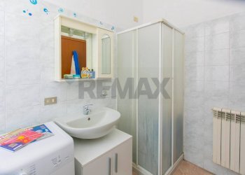 Bagno - Bilocale via San Michele
 
10, Busto Arsizio - foto 11