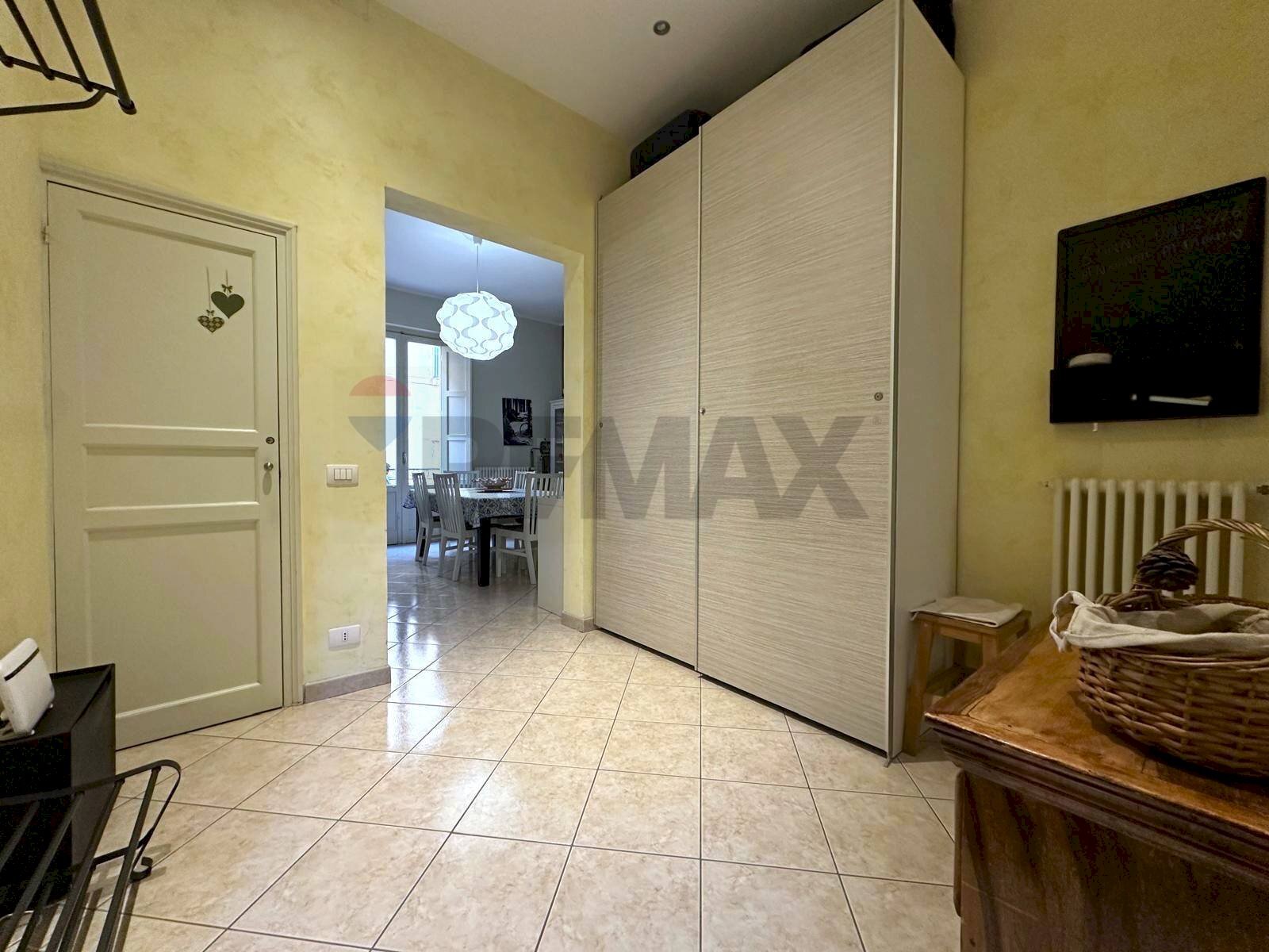 Hall / corridoio - Quadrilocale VIA MERCE'
 
29, Trapani - foto 3