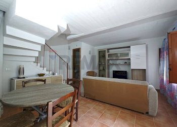 Sala da pranzo - Trilocale VIA SAN FRANCESCO
 
53, Erice - foto 7