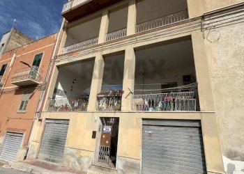 Edificio all\'aperto - Quadrilocale Erice - foto 2