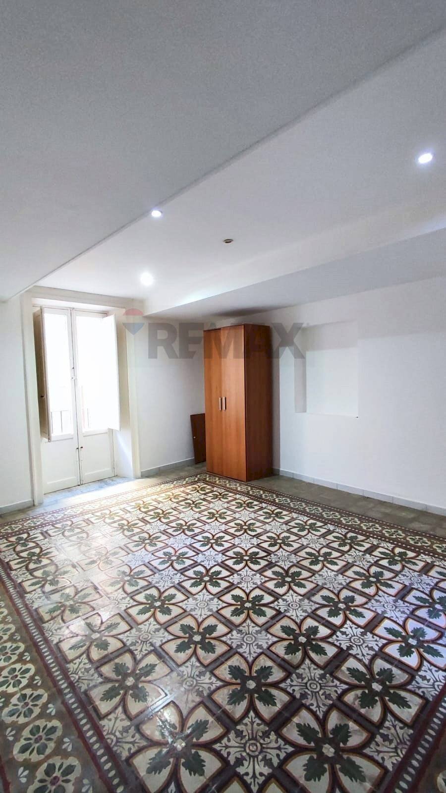 Stanza vuota - Two-room apartment Via Poeta Calvino
 
48, Trapani - photo 3