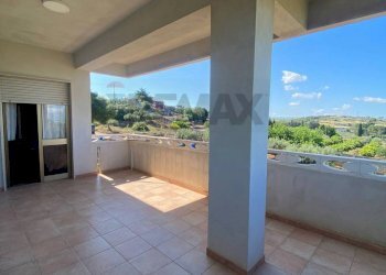 Terrazza - Independent house strada portelli
 
4, Trapani - photo 1