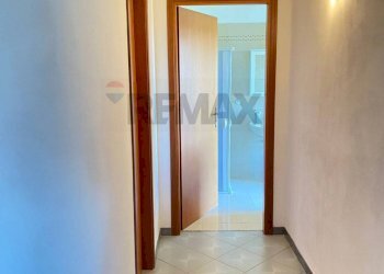 Hall / corridoio - Independent house strada portelli
 
4, Trapani - photo 24