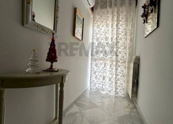 Hall / corridoio - Casa semi indipendente VIA MARSALA
 
99, Paceco - foto 30