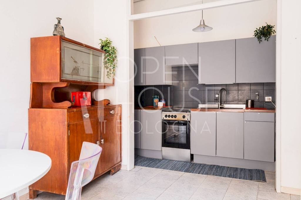 Cucina - Quadrilocale via Mascarella, Bologna (zona Irnerio) - foto 3