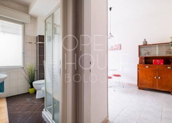 Disimpegno - Quadrilocale via Mascarella, Bologna (zona Irnerio) - foto 6