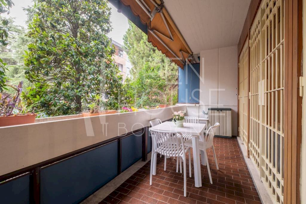 Terrazzo - Quadrilocale via del Battiferro, Bologna (zona Bolognina) - foto 1