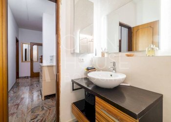 Corridoio - Quadrilocale via del Battiferro, Bologna (zona Bolognina) - foto 15