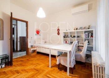 Camera da letto - Quadrilocale via del Battiferro, Bologna (zona Bolognina) - foto 22