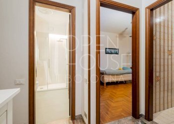 Corridoio - Quadrilocale via del Battiferro, Bologna (zona Bolognina) - foto 38