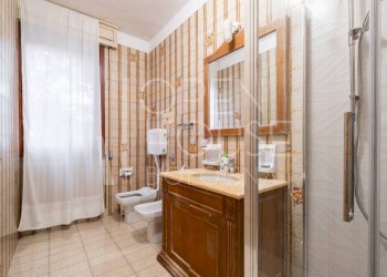 Bagno - Quadrilocale via del Battiferro, Bologna (zona Bolognina) - foto 46