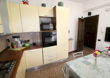 Cucina - Trilocale via Borghetto, Genova (zona Prà) - foto 8