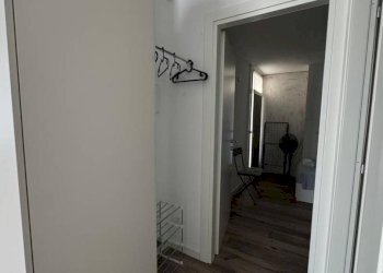 Corridoio - Trilocale via Giulio Charrey, Aosta - foto 11