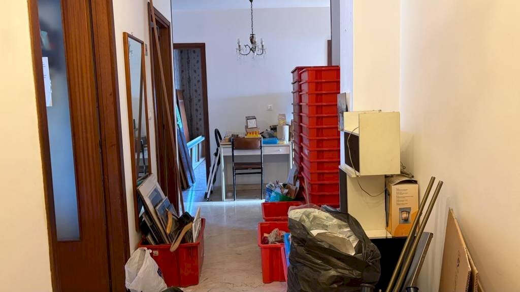 Ingresso - Quadrilocale via Fiollet, Aosta - foto 2