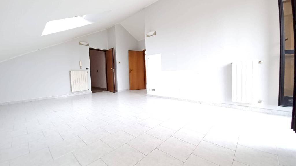 Stanza non arredata - Appartamento Alpignano - foto 3