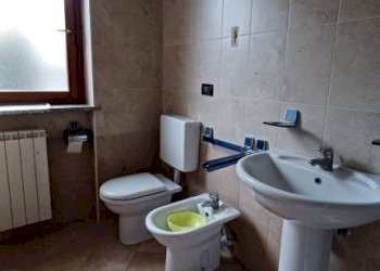 Bagno - Three-room apartment Pianezza - photo 5