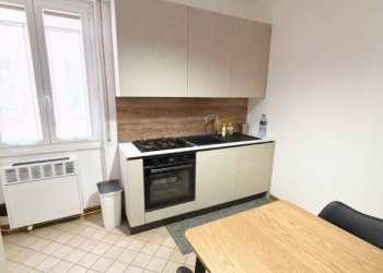 Cucina - Trilocale piazza Roma, Borgo Ticino - foto 18