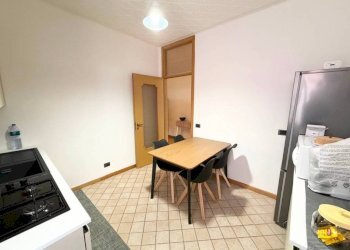 Cucina - Trilocale piazza Roma, Borgo Ticino - foto 20