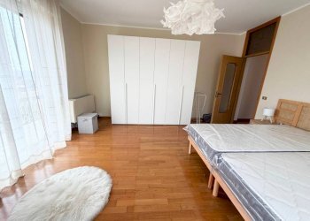 Camera da letto - Trilocale piazza Roma, Borgo Ticino - foto 48