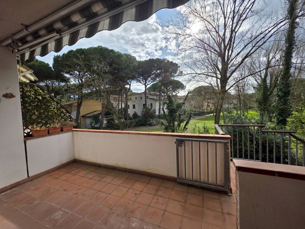 Terrazzo - Trilocale viale dei Salici, 4, Ravenna (zona Porto Corsini) - foto 1