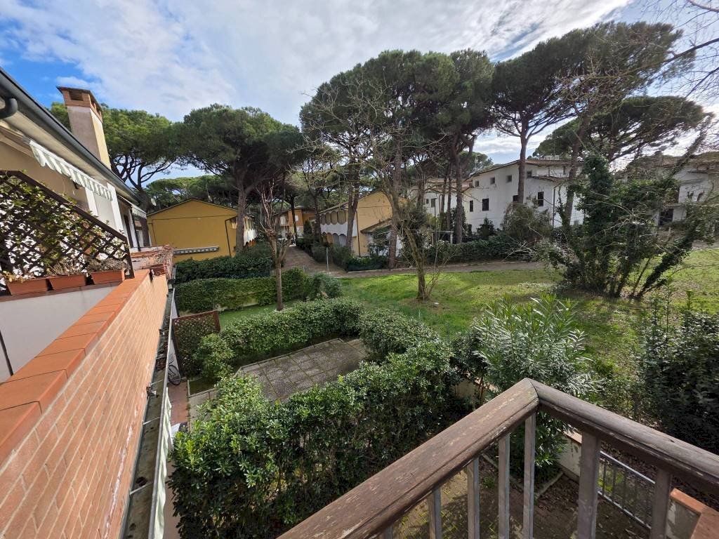 Vista - Trilocale viale dei Salici, 4, Ravenna (zona Porto Corsini) - foto 2