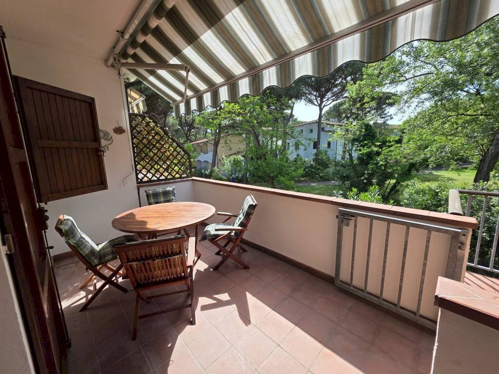 Terrazzo - Trilocale viale dei Salici, 4, Ravenna (zona Porto Corsini) - foto 1