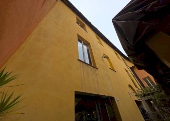 Facciata - Quadrilocale via Santo Stefano, 19, Bologna (zona Centro Storico) - foto 35