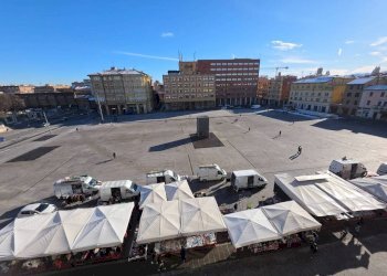 Vista - Quadrilocale piazza dell'Otto Agosto, Bologna (zona Irnerio) - foto 7