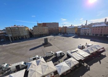 Vista - Quadrilocale piazza dell'Otto Agosto, Bologna (zona Irnerio) - foto 8