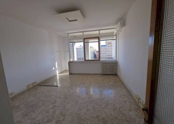 Cucina - Quadrilocale piazza dell'Otto Agosto, Bologna (zona Irnerio) - foto 15