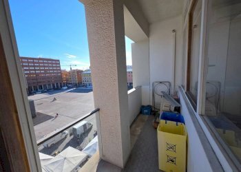 Balcone - Quadrilocale piazza dell'Otto Agosto, Bologna (zona Irnerio) - foto 16