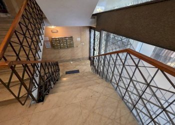 Interno palazzo - Quadrilocale piazza dell'Otto Agosto, Bologna (zona Irnerio) - foto 35