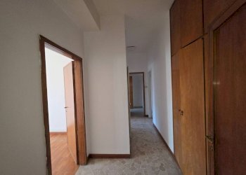 Corridoio - Appartamento piazza dell'Otto Agosto, Bologna (zona Irnerio) - foto 21