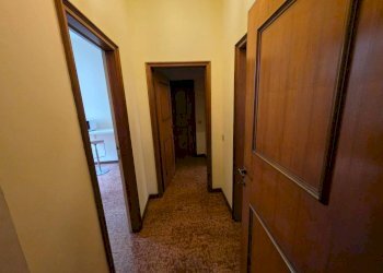 Corridoio - Trilocale via Goito, Bologna (zona Centro Storico) - foto 3